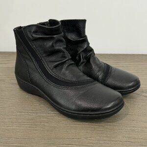 CLARKS Short Black Booties - Size 6.5